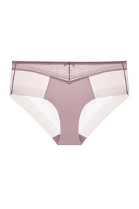 Vancouver-Based Inclusive Lingerie Image 7
