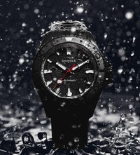 Blacked-Out Ceramic Timepieces Image 6