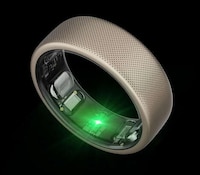 Health-Tracking Smart Rings Image 2