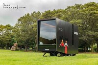 Futuristic Camping Trailers Image 2