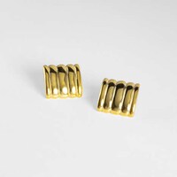 Minimalist Jewelry Brands Image 3