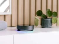 Omni-Compatible Smart Home Hubs Image 5