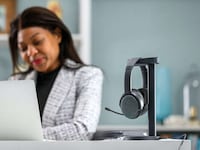 Hybrid Professional Wireless Headsets Image 4