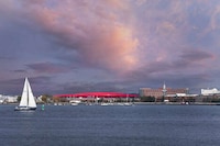 Red Roof Airport Terminals