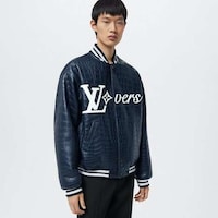 Dramatically Luxurious Leather Jackets Image 1
