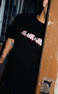 Graffiti Artist-Collab Streetwear Image 2
