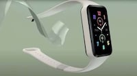 Rectangular AMOLED Smartwatches Image 8
