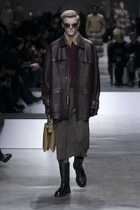 Outdoor-Ready Luxurious Fashion Series Image 2