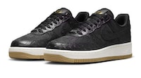 Sleek Textural Sneaker Colorways Image 3