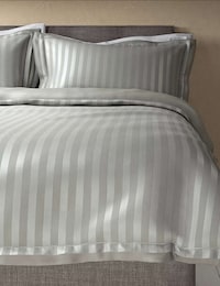 Versatile Grey-Striped Bedding Image 2