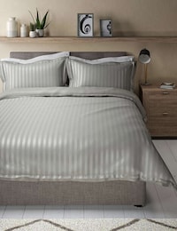 Versatile Grey-Striped Bedding Image 3