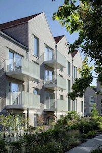 Neighborhood-Like Retirement Complexes Image 1