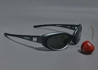Whimsical Jelly-Style Eyewear Image 3