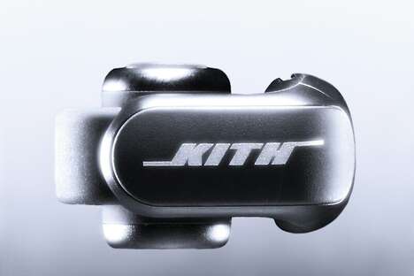 Collaborative Stealthy Wireless Earbuds