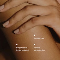 Saffron-Infused Body Lotions Image 3