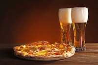 Beer-Infused Pizza Crusts Image 1
