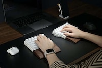 Split-Structural Mechanical Keyboards