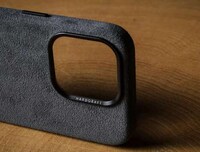 Vegan Leather Smartphone Cases Image 6