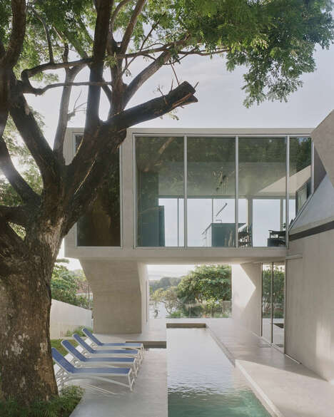 Cast-Concrete Cooling Homes
