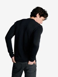 Temperature-Regulating Wool Pullovers Image 2