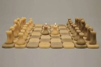 Eco-Friendly Beeswax Chess Sets Image 1