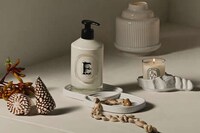 Inaugural Bathroom Decor Collections Image 2
