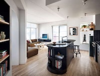 Contemporary Spacious Apartments Image 2