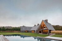 Juxtaposing Contemporary Homes Image 2