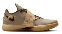 New Year-Inspired Basketball Shoes Image 2