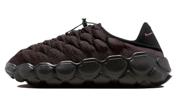Bulbous Knitted Sneaker Designs