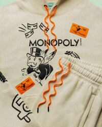 Board Game-Themed Fashions Image 3