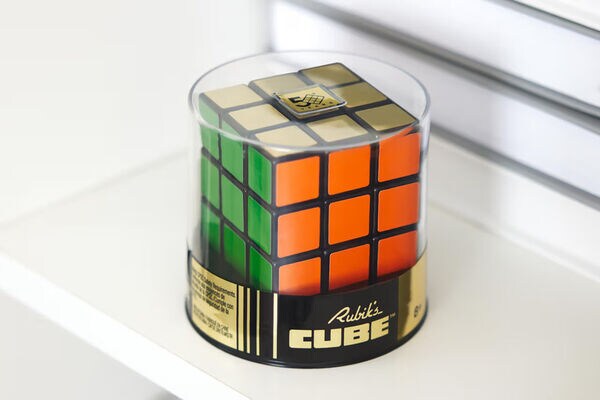 Celebratory Puzzle Toys