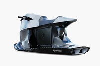 Motorcycle-Inspired Watercraft Image 3