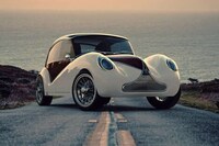 Exquisitely Elegant Electric Cars Image 2