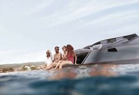 Riproaring Luxury Yachts Image 2