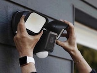 All-in-One Security Camera Lights Image 3