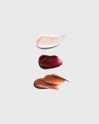 Lip Plumping Gift Sets Image 3