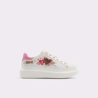 Romantic Sneaker Releases Image 1
