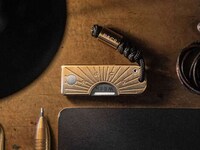 Poshly Designed Pocket Knives Image 2