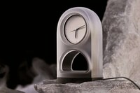 Wireless Clock Charger Concepts Image 2