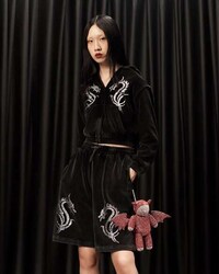 Elegant New Year-Inspired Fashion Image 2