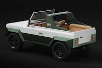 Modular Electric SUV Models Image 4