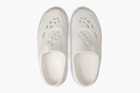 Hybrid Sneaker-Inspired Slides Image 4