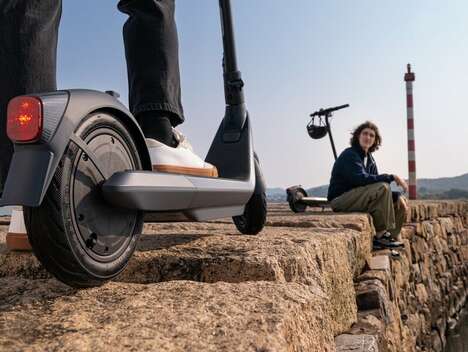 Long-Range Commuter Kick Scooters