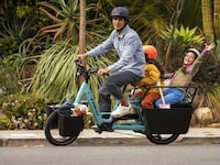 Car-Replacing Electric Cargo Bikes Image 1