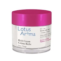 Natural Winter-Friendly Skincare