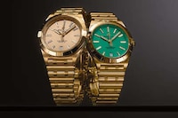 Elegant Metallic Timepieces Image 1