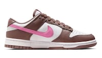 Spring-Centric Leather Skate Sneakers Image 2