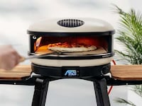 Pizzeria-Style Backyard Pizza Ovens Image 3