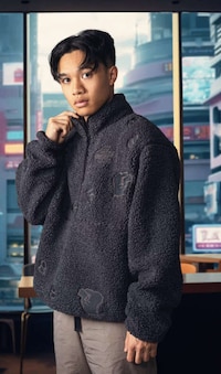 Anime-Inspired Graphic Streetwear Image 3